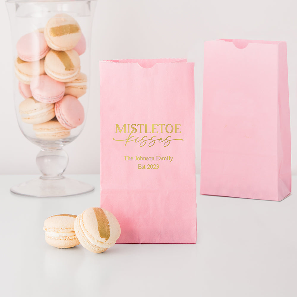 MISTLETOE KISSES BLOCK BOTTOM GUSSET PAPER GOODIE BAGS